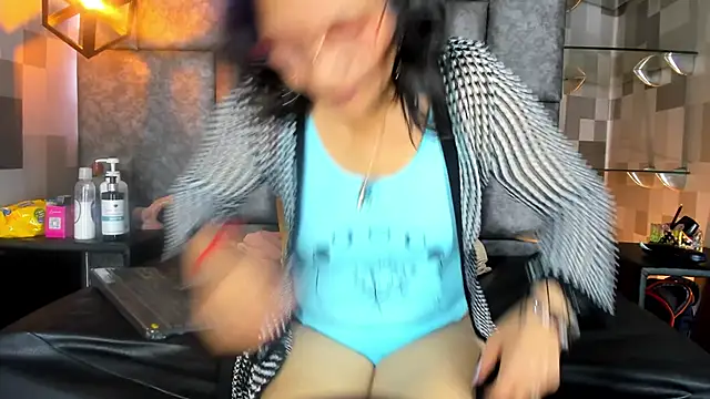 Snapshot of Celeste_Baker_ chatting on 09-15-25, 12:05 Celeste Baker online show from 09-15-25, 12:05