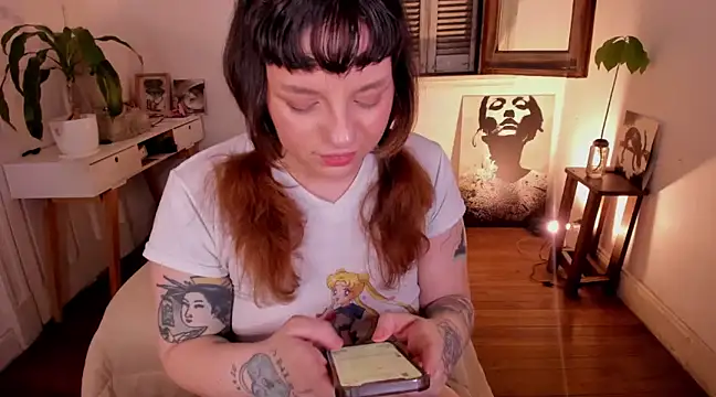 sophia goth online show from 01-31-25, 04:36