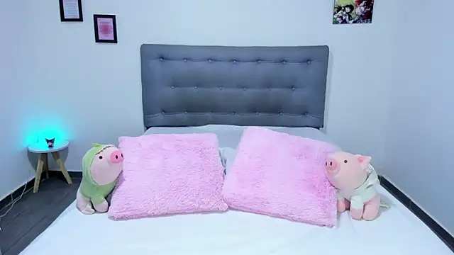 Agataowens online show from 01-29-25, 01:48