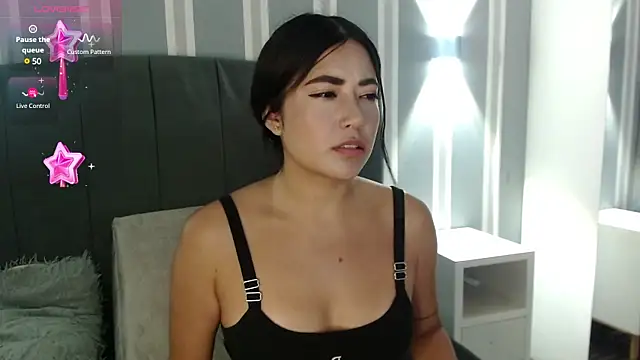 Susy thomson online show from 02-28-25, 03:15