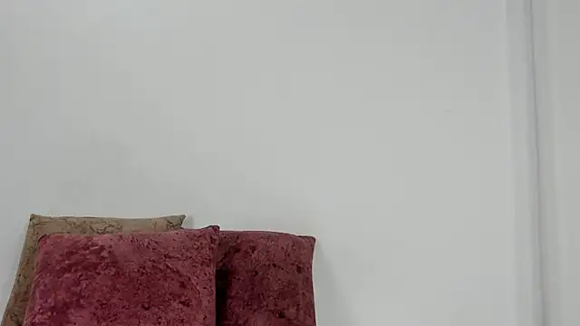 Snapshot of jadesmiith1 chatting on 12-14-24, 02:10 jadesmiith1 online show from 12-14-24, 02:10