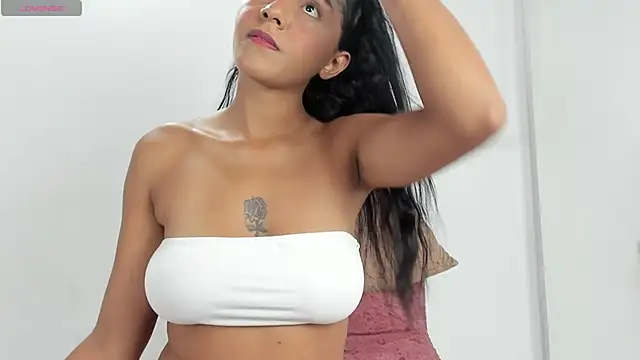 Snapshot of jadesmiith1 chatting on 12-24-24, 02:21 jadesmiith1 online show from 12-24-24, 02:21