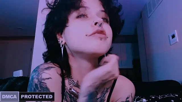 NaughtyLittleFox online show from 02-27-26, 04:45