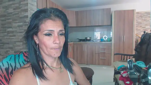 Snapshot of brigitht chatting on 01-12-25, 07:53 brigitht online show from 01-12-25, 07:53