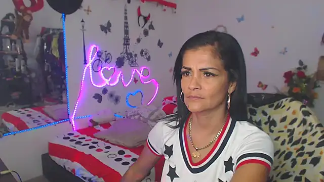 Snapshot of brigitht chatting on 02-01-25, 03:52 brigitht online show from 02-01-25, 03:52