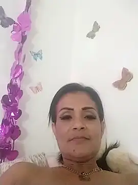 Snapshot of brigitht chatting on 02-27-25, 08:06 brigitht online show from 02-27-25, 08:06