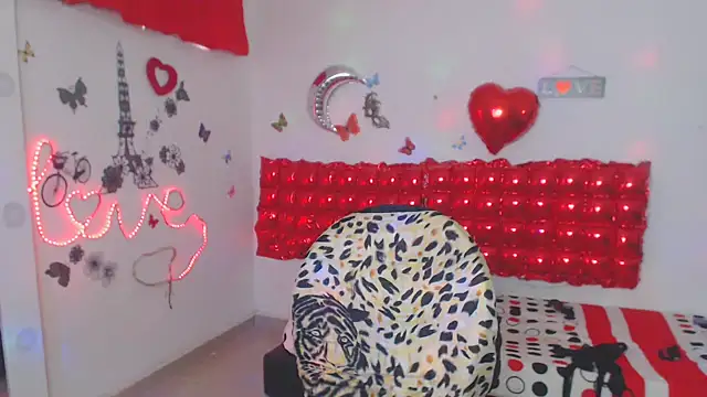 Snapshot of brigitht chatting on 03-13-25, 03:17 brigitht online show from 03-13-25, 03:17