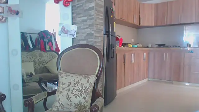 Snapshot of brigitht chatting on 09-22-25, 05:15 brigitht online show from 09-22-25, 05:15