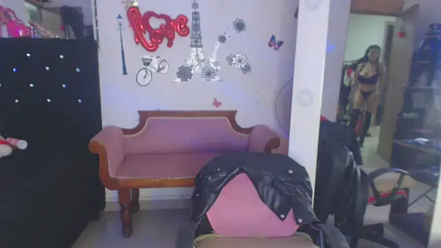 Snapshot of brigitht chatting on 05-29-26, 01:25 brigitht online show from 05-29-26, 01:25
