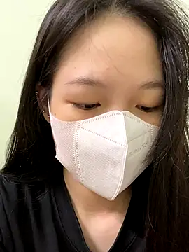 minmin2kk5 online show from 09-11-25, 06:35