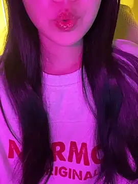 minmin2kk5 online show from 11-27-25, 06:04