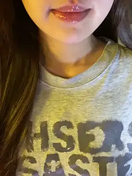 minmin2kk5 online show from 05-15-26, 07:15