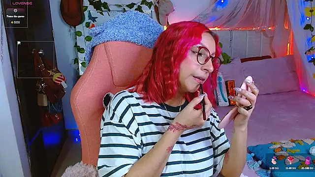 Littlerouse  online show from 05-19-26, 07:58