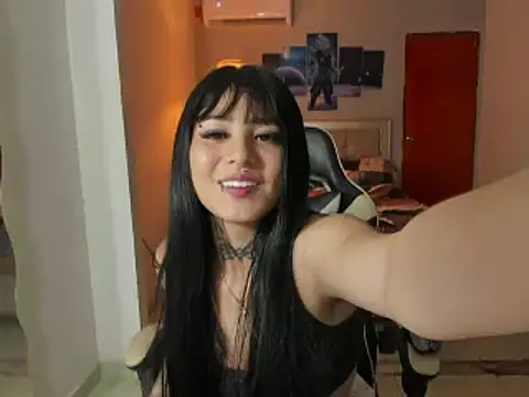 Snapshot of naomi_berckley chatting on 02-15-25, 06:23 naomi berckley online show from 02-15-25, 06:23