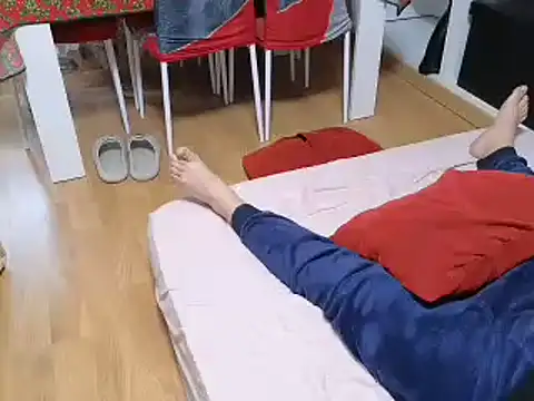 Snapshot of eljosipe chatting on 12-04-25, 01:31 eljosipe online show from 12-04-25, 01:31