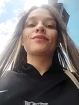 manu lara online show from 09-09-25, 06:18