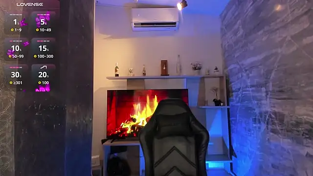 saracaball  online show from 09-15-25, 04:12