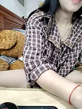 cream1299 online show from 03-22-25, 09:53