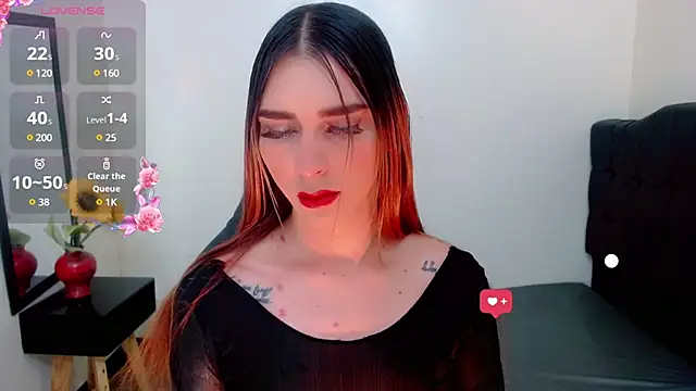 Snapshot of la_ratona_1 chatting on 01-25-25, 07:49 la ratona 1 online show from 01-25-25, 07:49