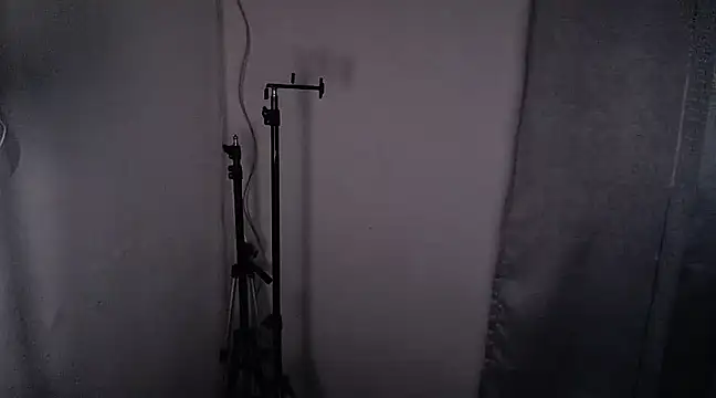 Nicole Colette  online show from 01-23-25, 05:56