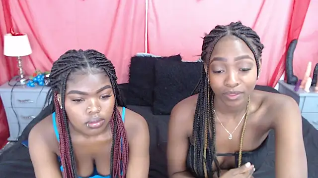 Nicole Colette  online show from 03-12-25, 05:49