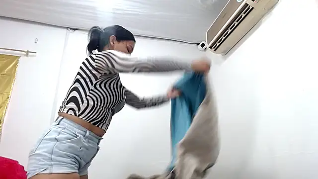 camilavagina24 online show from 01-18-25, 05:37