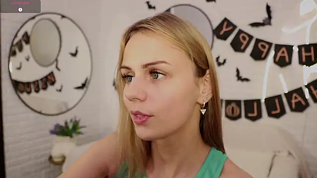 Wendy D0ll online show from 10-20-25, 09:26