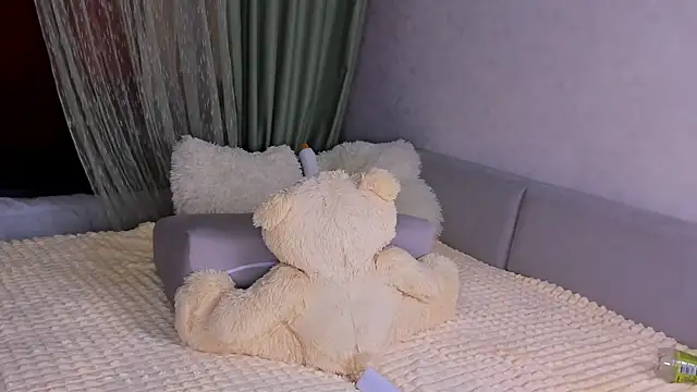 Sweeet Barbie online show from 04-28-26, 04:12