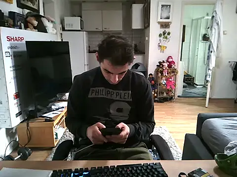 mihaimichael online show from 12-19-25, 02:02