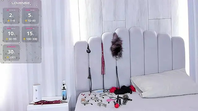 Snapshot of mileyerikson chatting on 11-07-25, 01:33 mileyerikson online show from 11-07-25, 01:33