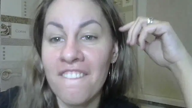 TherestlessKitty online show from 12-08-24, 09:02