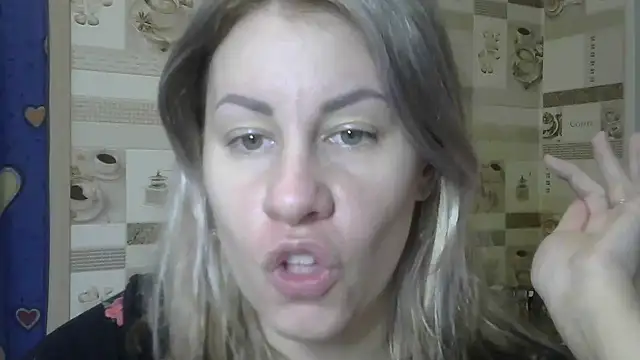 TherestlessKitty online show from 12-23-24, 06:00