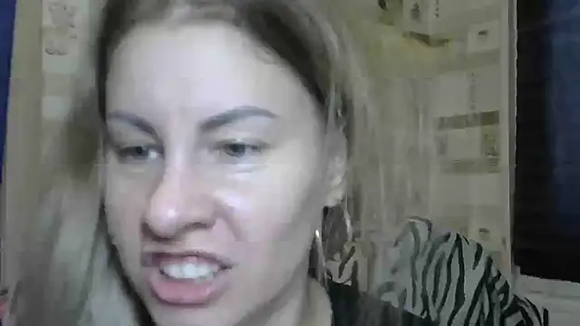 TherestlessKitty online show from 10-02-25, 10:33