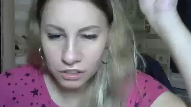 TherestlessKitty online show from 10-10-25, 06:56