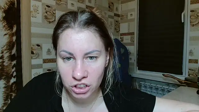 Snapshot of TherestlessKitty chatting on 05-21-26, 10:17 TherestlessKitty online show from 05-21-26, 10:17