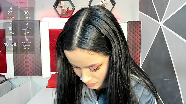 Snapshot of Karoll014 chatting on 01-23-25, 11:58 Karoll014 online show from 01-23-25, 11:58