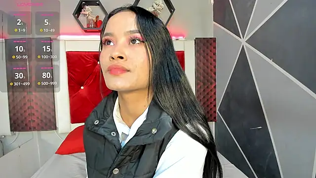 Snapshot of Karoll014 chatting on 02-01-25, 11:54 Karoll014 online show from 02-01-25, 11:54