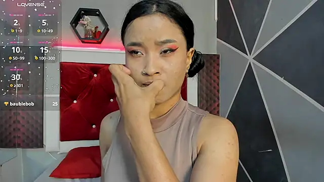 Snapshot of Karoll014 chatting on 02-06-25, 12:05 Karoll014 online show from 02-06-25, 12:05