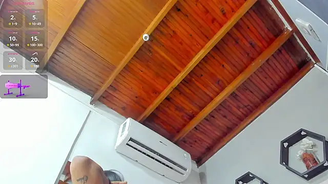 Snapshot of Karoll014 chatting on 03-10-25, 06:01 Karoll014 online show from 03-10-25, 06:01