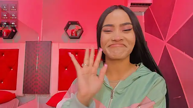 Snapshot of Karoll014 chatting on 10-04-25, 11:19 Karoll014 online show from 10-04-25, 11:19