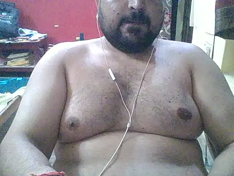 Snapshot of ARYANAVAILABLE chatting on 09-15-25, 07:47 ARYANAVAILABLE online show from 09-15-25, 07:47