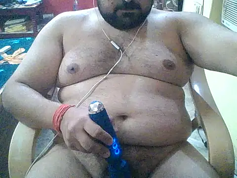 Snapshot of ARYANAVAILABLE chatting on 09-24-25, 01:25 ARYANAVAILABLE online show from 09-24-25, 01:25