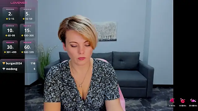 Julia Wilsone online show from 03-02-25, 09:53