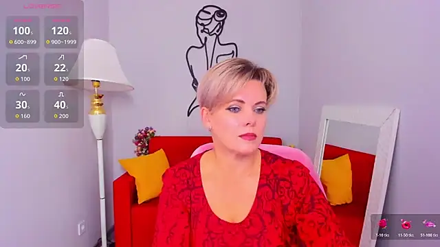 Julia Wilsone online show from 10-29-25, 06:59