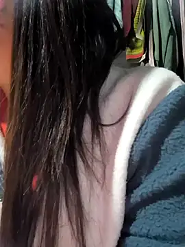 Sweetlove 77 online show from 01-04-25, 11:43