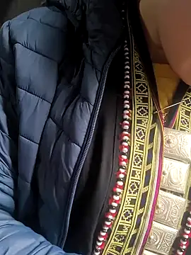 Sweetlove 77 online show from 01-30-25, 03:33