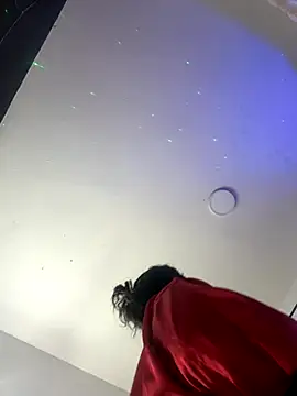 Snapshot of AlisonHoot69 chatting on 10-17-25, 02:48 AlisonHoot69 online show from 10-17-25, 02:48