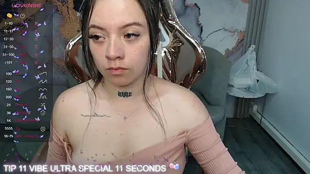 Cristal v 1 online show from 02-14-25, 03:11