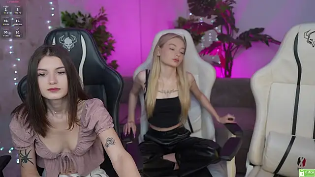 Snapshot of Britney054 chatting on 01-16-25, 08:00 Britney054 online show from 01-16-25, 08:00