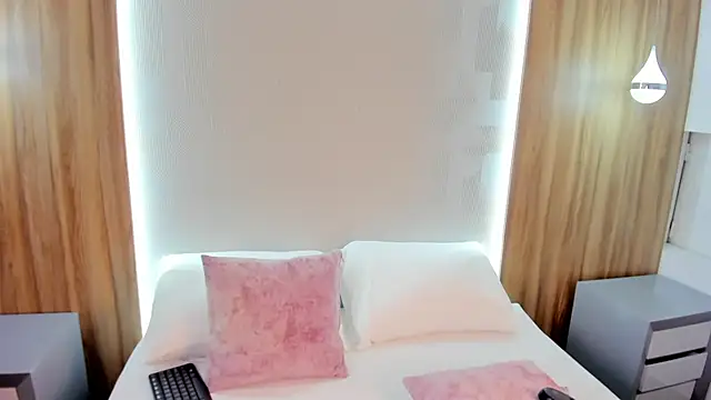 nicky peyton online show from 11-09-25, 03:05